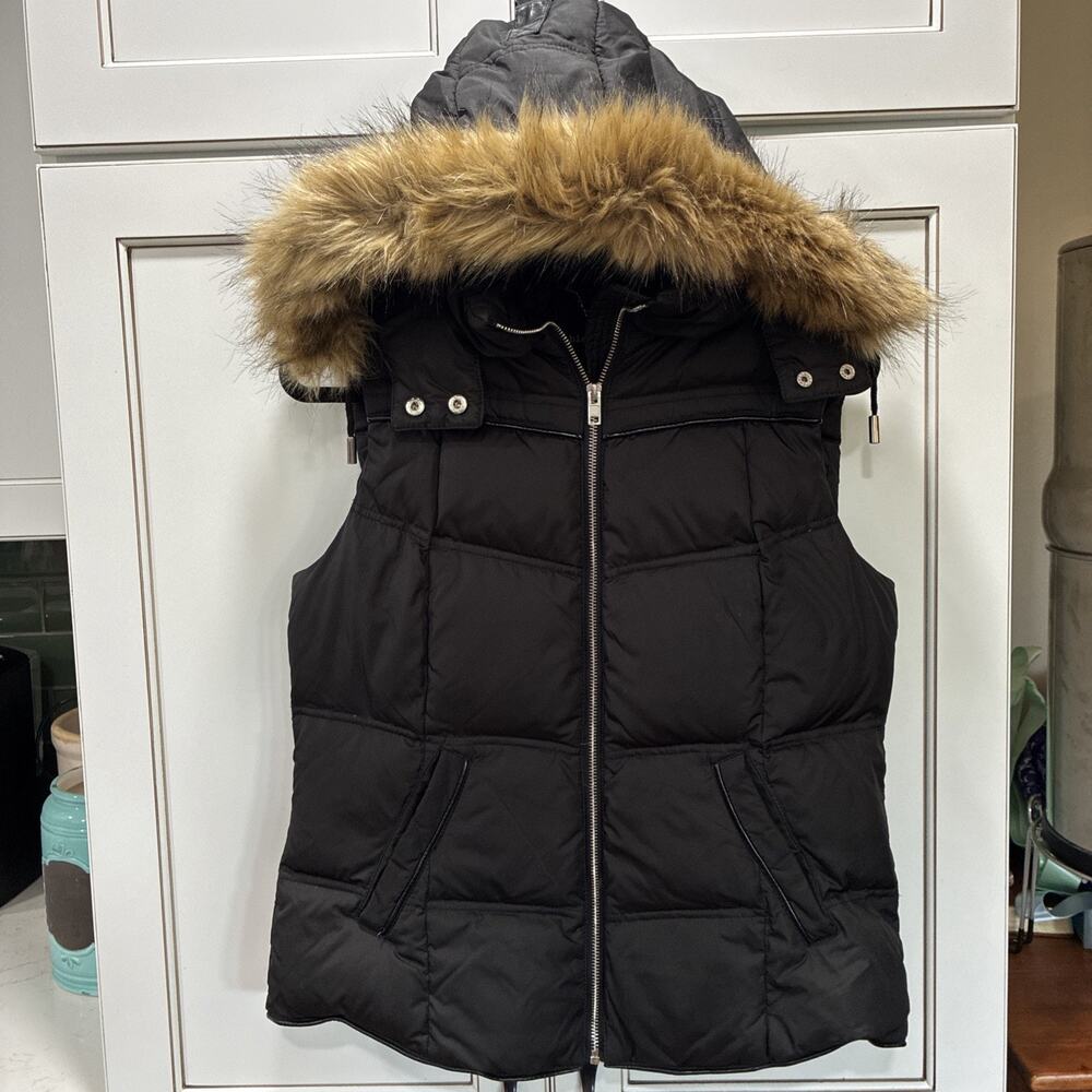 Black Rivet Puffer Vest Women Medium Yellow Faux Fur Hood Down Fill Corduroy